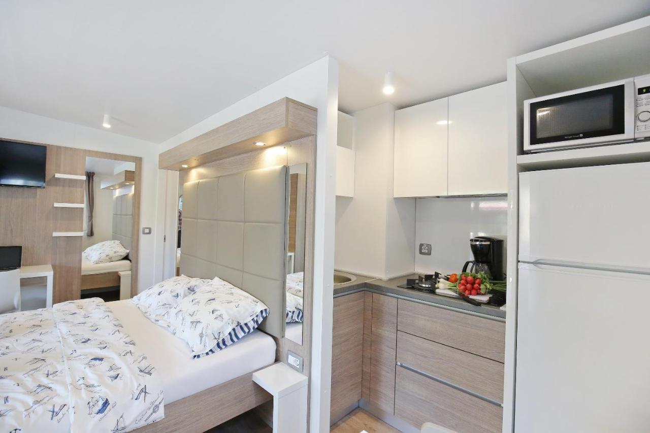Mobile Homes & Bungalows Ljutic بيوغْغاد نا موغو المظهر الخارجي الصورة