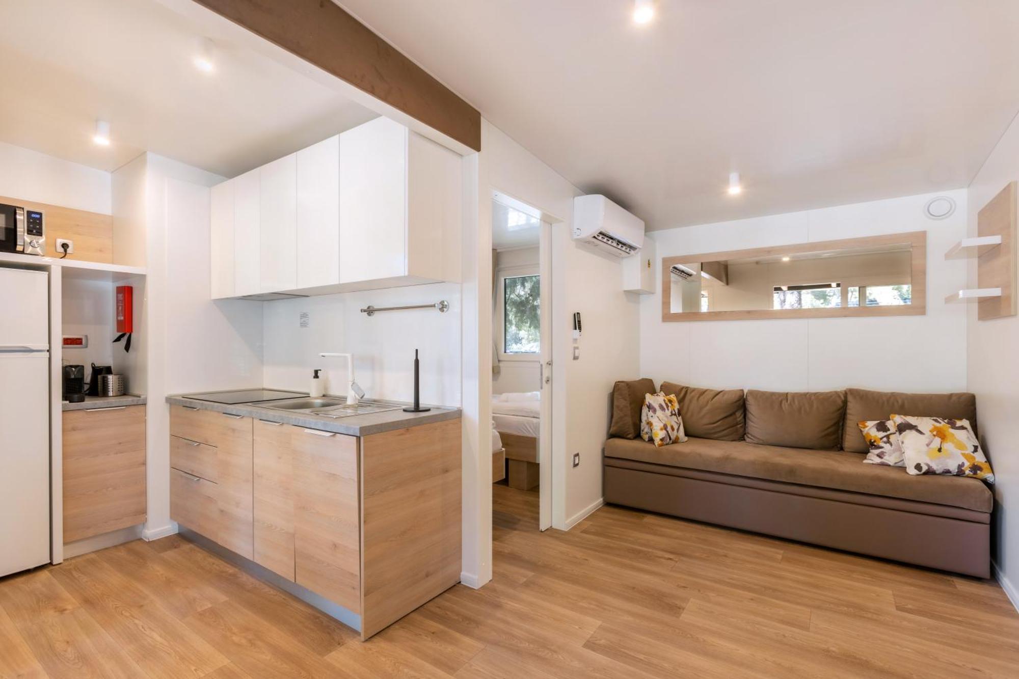 Mobile Homes & Bungalows Ljutic بيوغْغاد نا موغو المظهر الخارجي الصورة